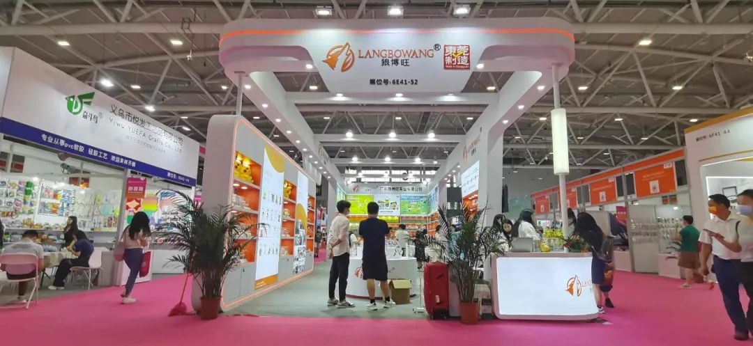 強(qiáng)勢(shì)來(lái)襲！第30屆深圳禮品展今日開(kāi)展！(圖3)