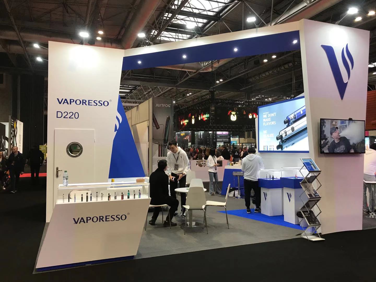 【麥克維爾】英國電子煙展展會設(shè)計搭建