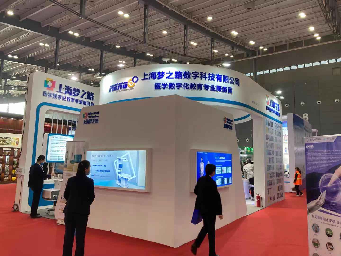 天津展位搭建：高品質(zhì)搭建如何讓您的品牌形象更上一層樓？