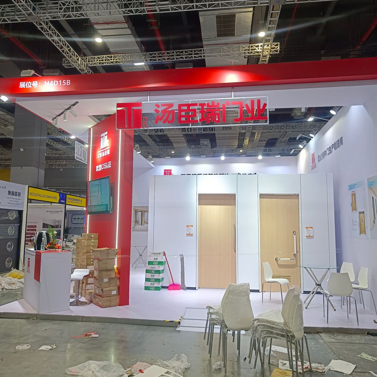 長沙展位搭建：售后服務(wù)，我們?nèi)绾未_保您的展覽無憂？